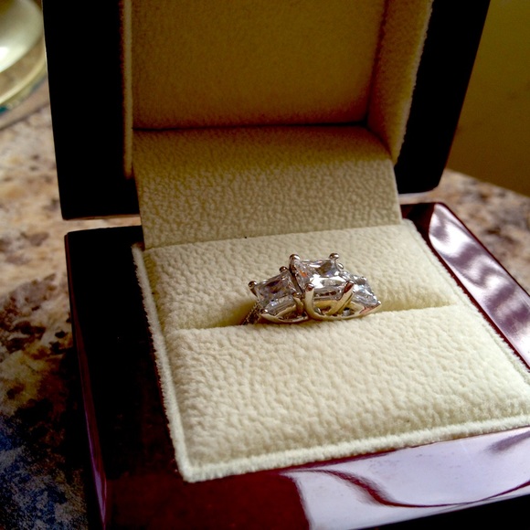 Rapture Ring - Picture 3 of 3